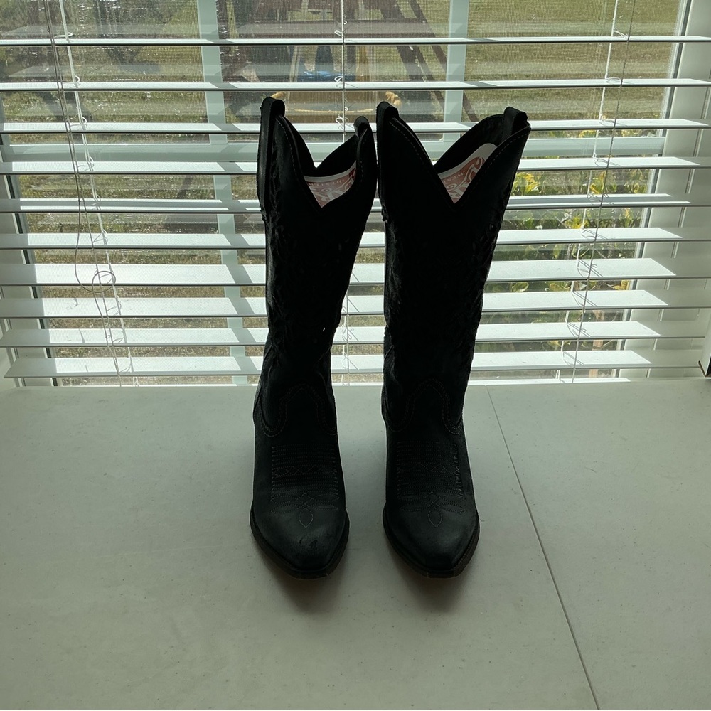 Elegant Blue Heeled Boots for Women